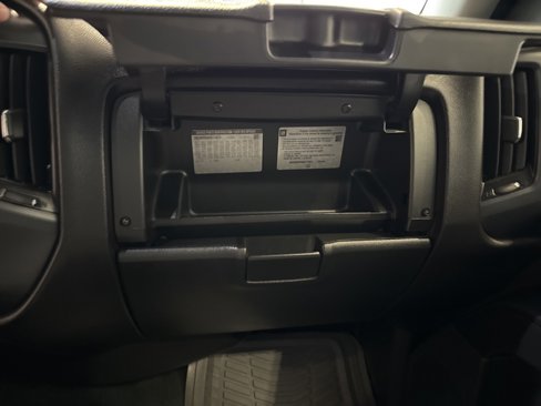Used 2016 Chevrolet Silverado 1500 Custom image 30