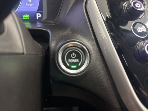 Used 2022 Chevrolet Bolt EUV LT w/ Driver Confidence Package image 14