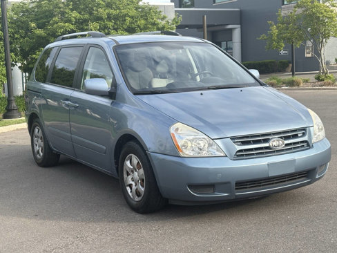 Used 2010 Kia Sedona image 7