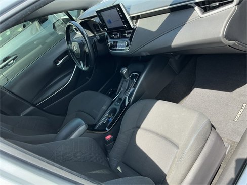 Used 2020 Toyota Corolla SE image 31