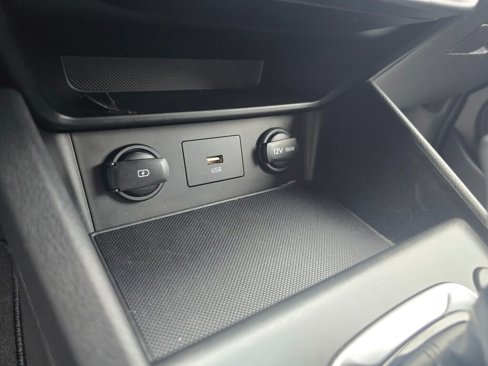Used 2022 Hyundai Kona SEL w/ Cargo Package image 27
