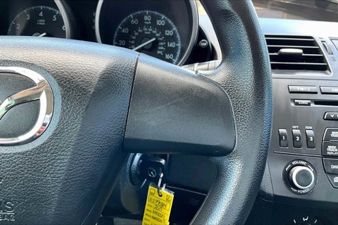 Used 2013 MAZDA MAZDA3 i SV image 24