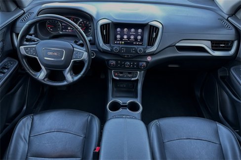 Used 2022 GMC Terrain SLT image 16
