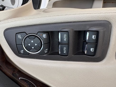 Used 2014 Ford Explorer Limited w/ Equipment Group 302A image 22