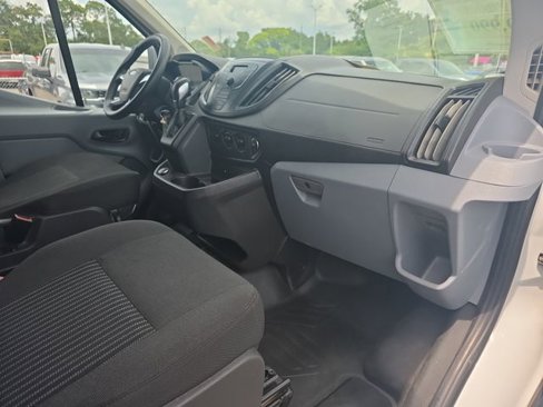 Certified 2019 Ford Transit 250 130 Low Roof w/ Exterior Upgrade Package image 11