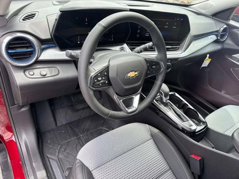 New 2025 Chevrolet Trax LT w/ Driver Confidence Package image 16