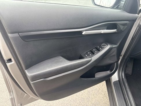 Used 2024 Kia Seltos LX image 17