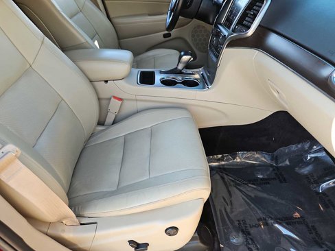 Used 2018 Jeep Grand Cherokee Limited w/ Luxury Group II image 22