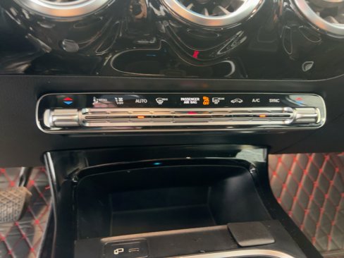 Used 2022 Mercedes-Benz A 220 image 26
