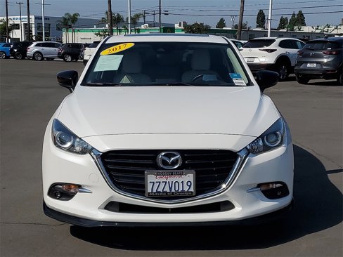 Used 2017 MAZDA MAZDA3 Grand Touring image 20