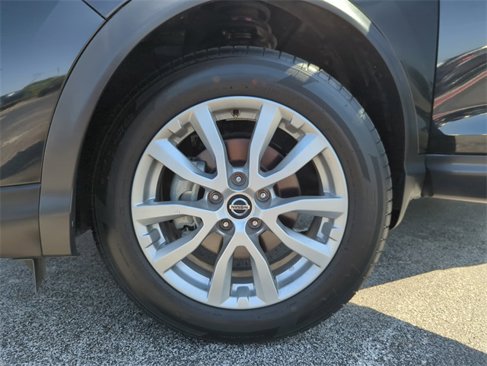 Certified 2021 Nissan Rogue Sport S image 42