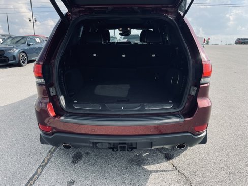 Used 2018 Jeep Grand Cherokee Trailhawk w/ Trailhawk Luxury Group image 26