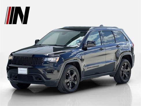 Used 2018 Jeep Grand Cherokee Laredo image 1