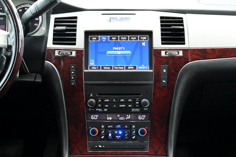 Used 2011 Cadillac Escalade ESV Luxury image 27