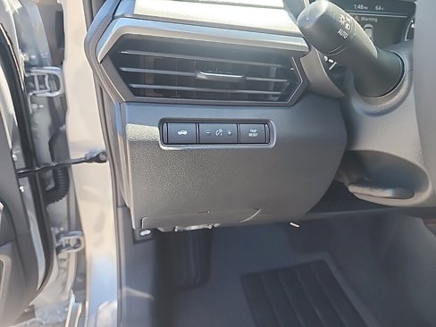 New 2024 Nissan Altima 2.5 SR image 12