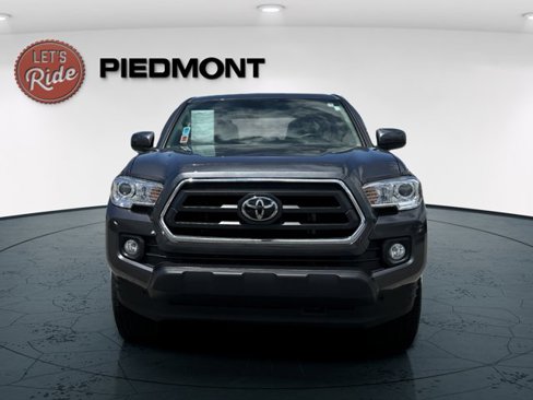 Used 2022 Toyota Tacoma SR5 image 3
