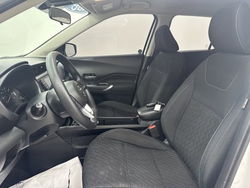 Used 2021 Nissan Kicks SV image 19