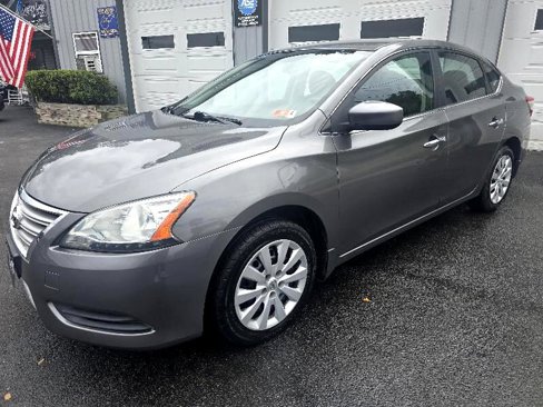 Used 2015 Nissan Sentra SV image 1