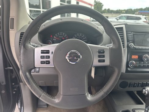 Used 2018 Nissan Frontier SV w/ Value Truck Package image 11