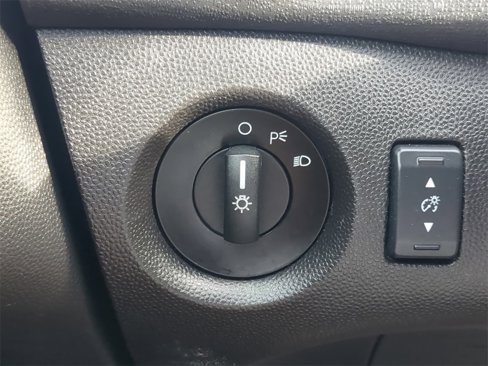 Used 2016 Ford Fiesta S image 23
