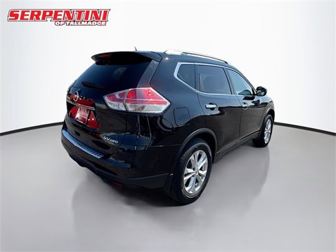 Used 2015 Nissan Rogue SV image 7