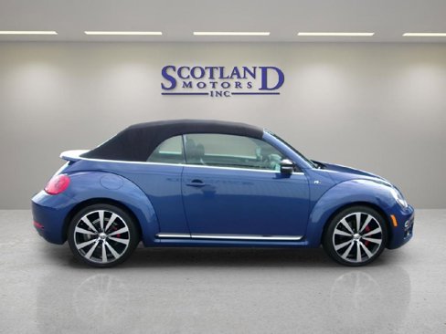 Used 2014 Volkswagen Beetle R-Line image 5