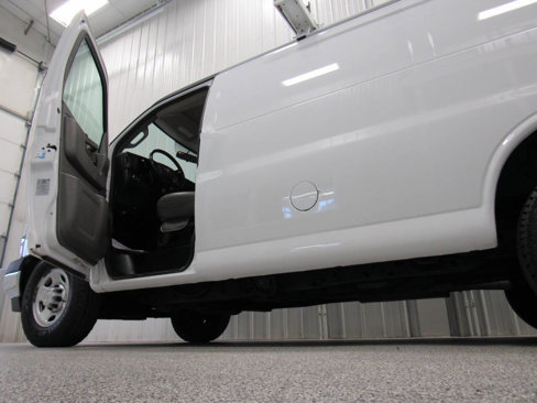 Used 2020 Chevrolet Express 2500 w/ Driver Convenience Package image 24