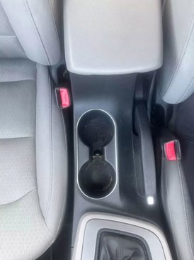 Used 2017 Hyundai Elantra SE image 28