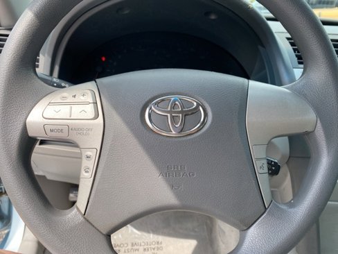 Used 2009 Toyota Camry LE image 13