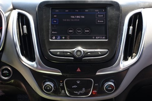Used 2021 Chevrolet Equinox LS image 31