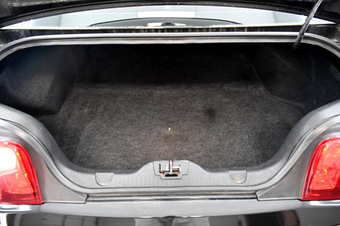 Used 2010 Ford Mustang GT image 39