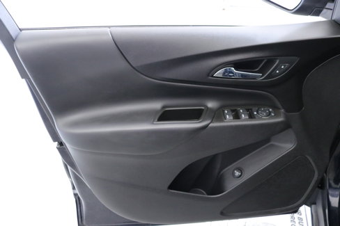 Used 2021 Chevrolet Equinox LT image 22