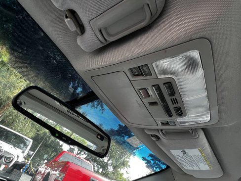 Used 2014 Toyota Camry XLE image 28