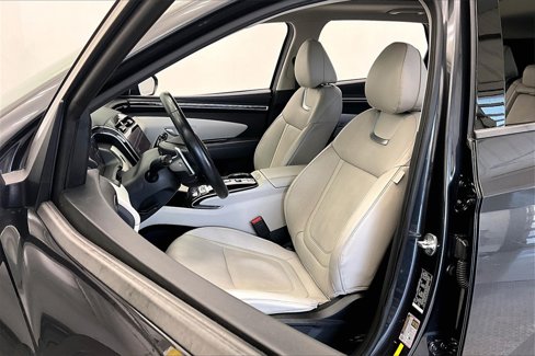 Used 2022 Hyundai Tucson Limited w/ Cargo Package image 25
