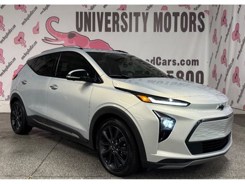 Used 2022 Chevrolet Bolt EUV Premier w/ Launch Edition image 3