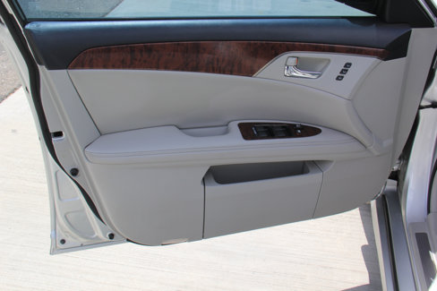Used 2011 Toyota Avalon image 20