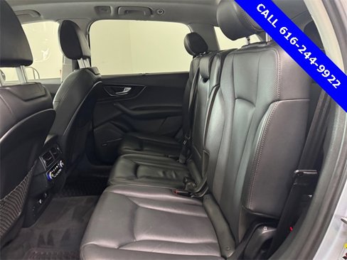 Used 2019 Audi Q7 3.0T Prestige image 7