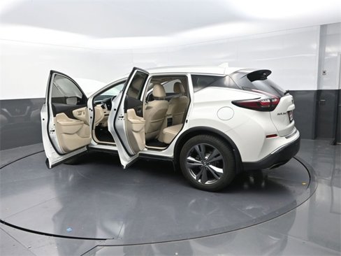 Used 2019 Nissan Murano Platinum w/ Cargo Package image 39