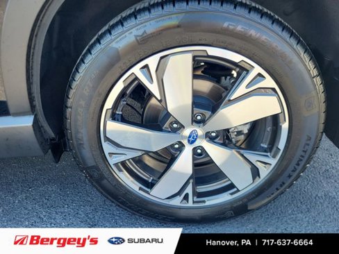 Used 2020 Subaru Forester Touring image 19