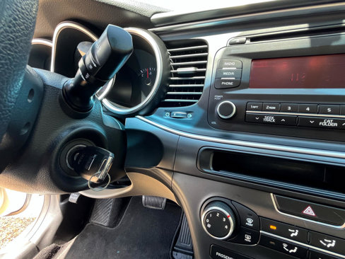 Used 2015 Kia Optima LX image 28