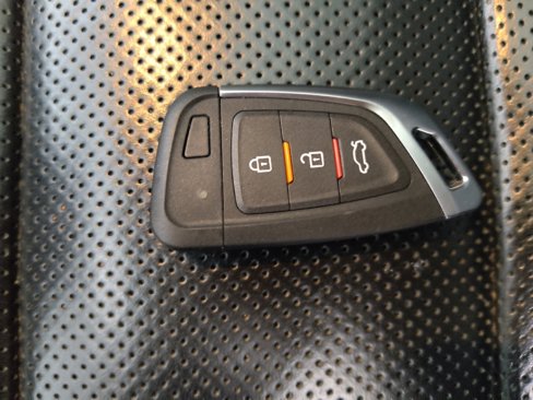 Used 2019 Jeep Grand Cherokee Limited w/ Luxury Group II image 32