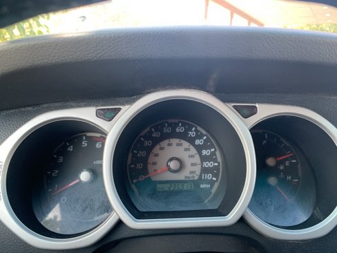 Used 2004 Toyota 4Runner SR5 image 17