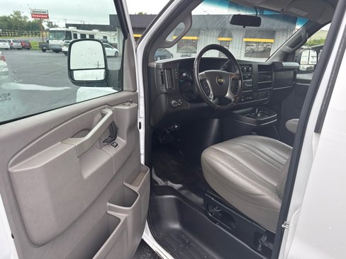 Used 2019 Chevrolet Express 2500 w/ Driver Convenience Package image 14