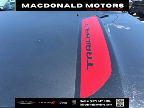 Used 2022 Jeep Compass Trailhawk w/ Trailhawk Elite Group image 3