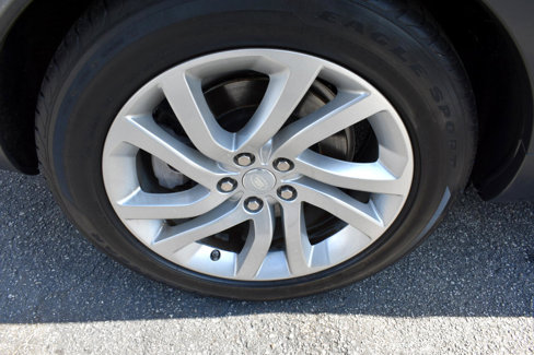 Used 2019 Land Rover Discovery HSE image 38