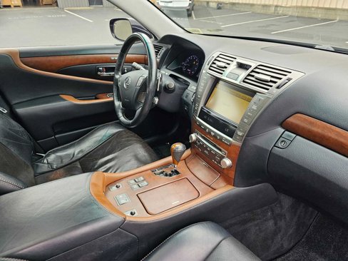 Used 2010 Lexus LS 460 image 12