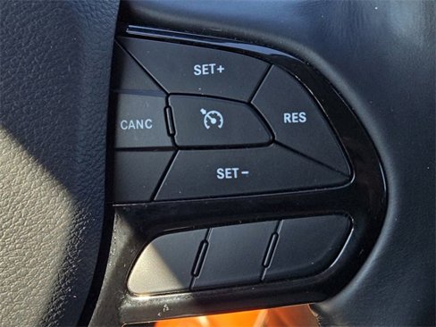 Used 2021 Jeep Cherokee Latitude Plus image 24