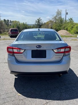 Used 2022 Subaru Impreza 2.0i Premium image 7