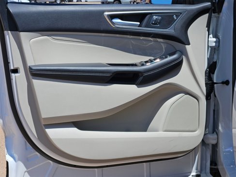 Certified 2020 Ford Edge Titanium w/ Equipment Group 301A image 13