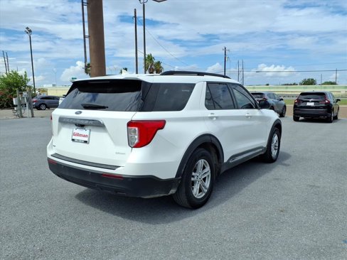Used 2021 Ford Explorer XLT image 8